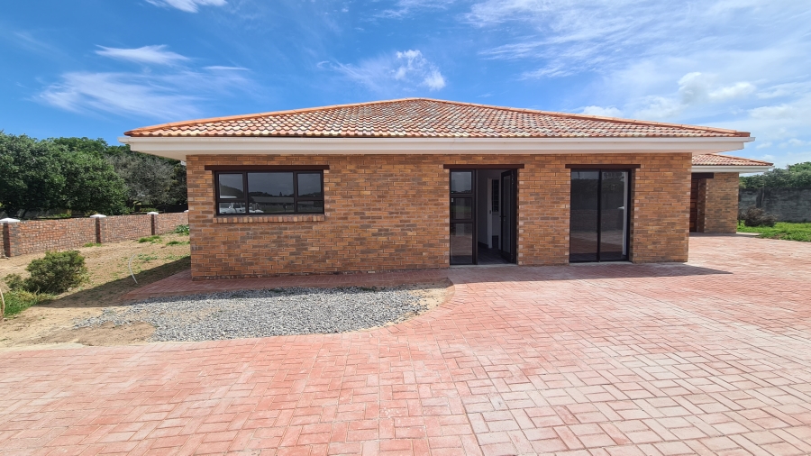 3 Bedroom Property for Sale in Boesmansriviermond Eastern Cape